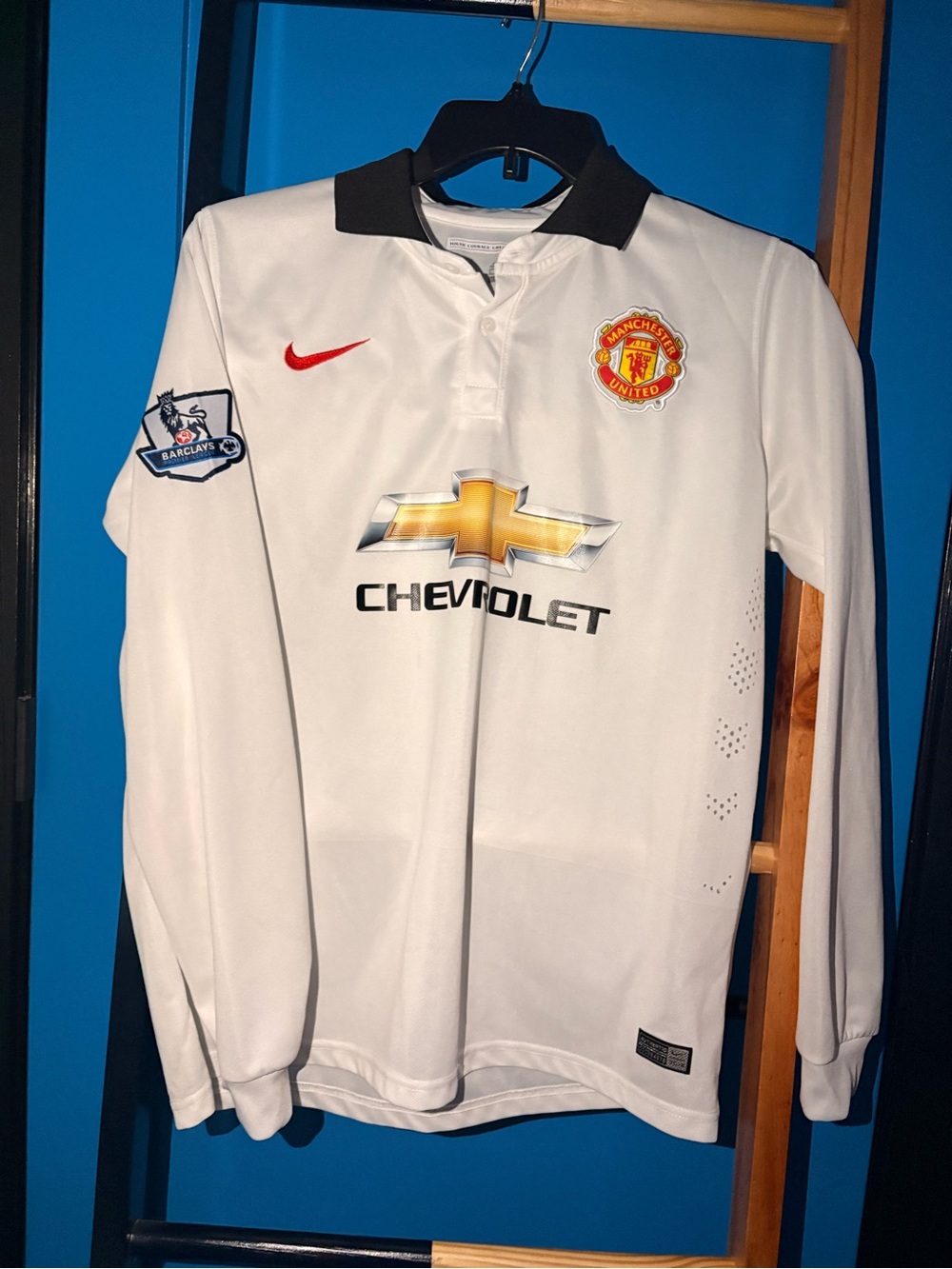 Nike White Manchester United Long Sleeve Football Jersey with Black Collar